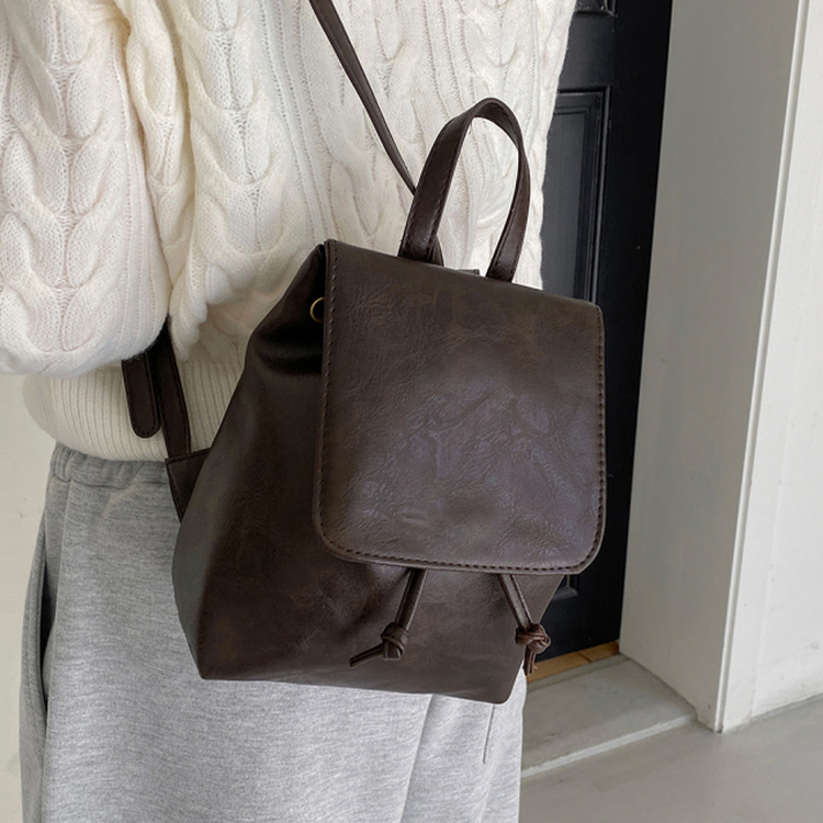 バックバッグ・スクールバッグ ビンテージレザーミニバックパック BROWN