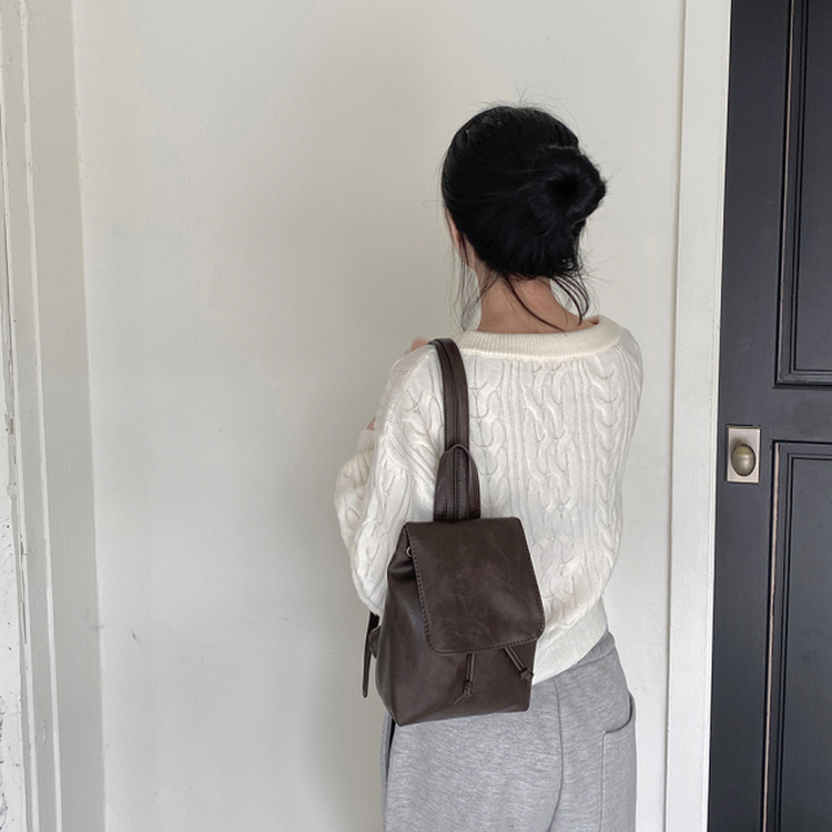 バックバッグ・スクールバッグ ビンテージレザーミニバックパック BROWN