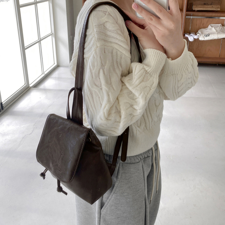 バックバッグ・スクールバッグ ビンテージレザーミニバックパック BROWN