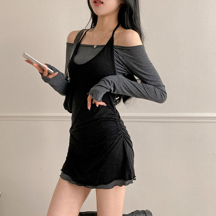 유이 옆셔링 레이어드 홀터 오프숄더 뷔스티에 미니 원피스 그레이