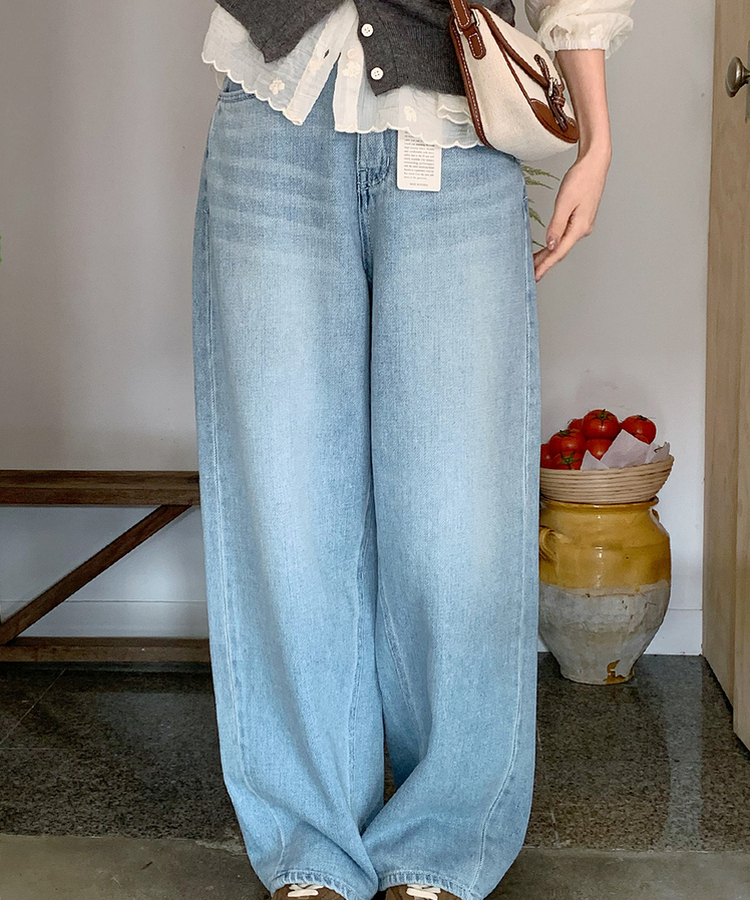 デニム ソフトセミバルーンデニムパンツ LIGHT DENIM