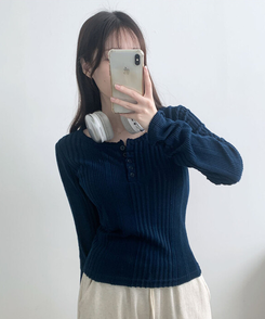 オープンボタンニット長袖Tシャツ NAVY