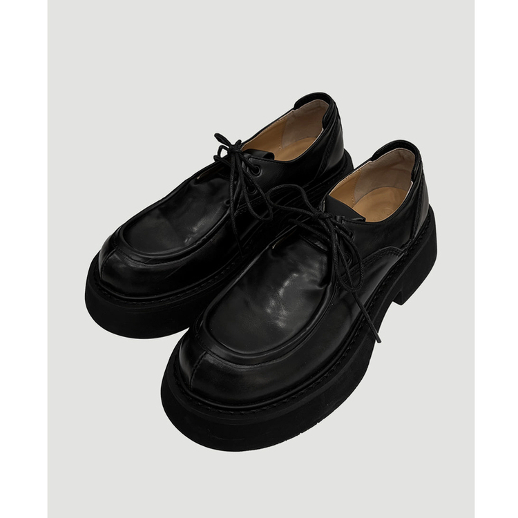 ビンテージレースアップローファー
