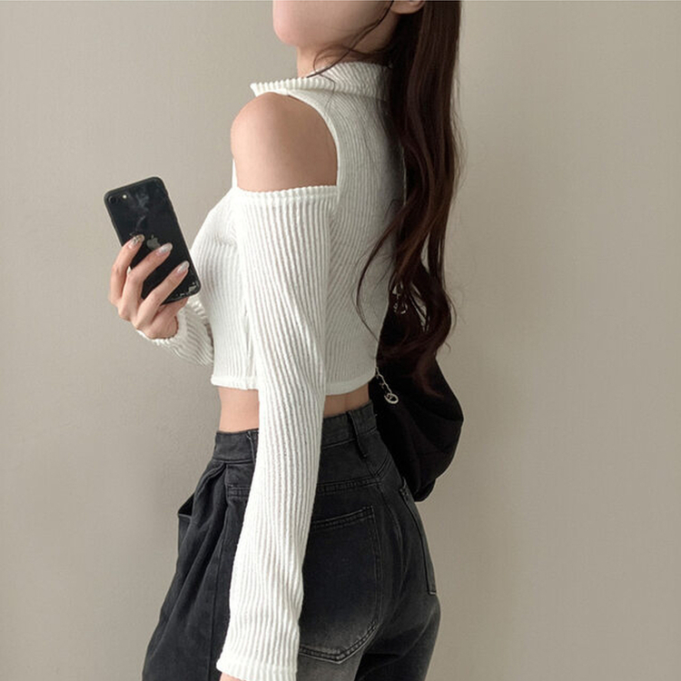 ショルダースリットクロップジップアップ IVORY