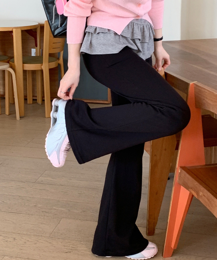 バンディングブーツカットパンツ BLACK