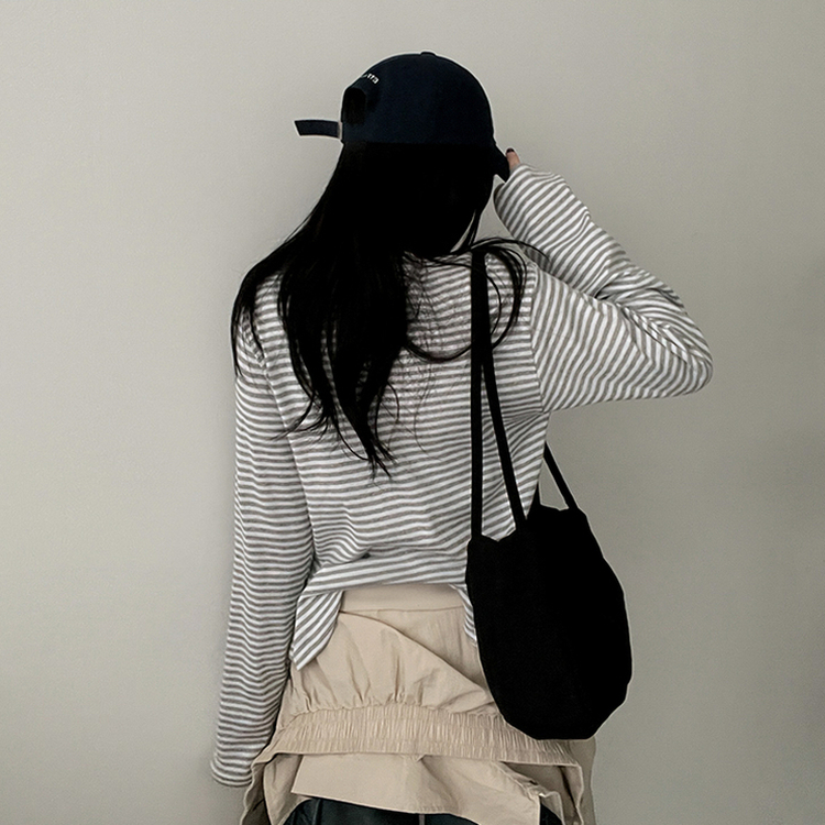 フリルストライプ長袖Tシャツ GREY