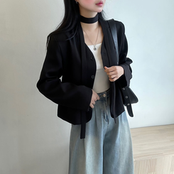 【マフラー付き】ボタンVネッククロップジャケット BLACK