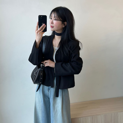 【マフラー付き】ボタンVネッククロップジャケット BLACK