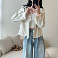 【マフラー付き】ボタンVネッククロップジャケット IVORY