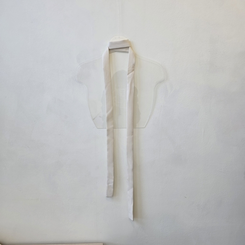 【マフラー付き】ボタンVネッククロップジャケット