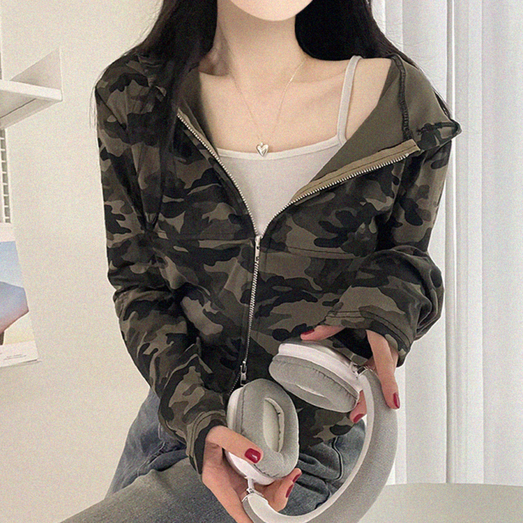 ミリタリークロップフードジップアップ KHAKI
