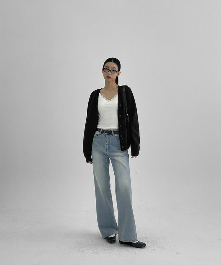 Vネックニットカーディガン BLACK