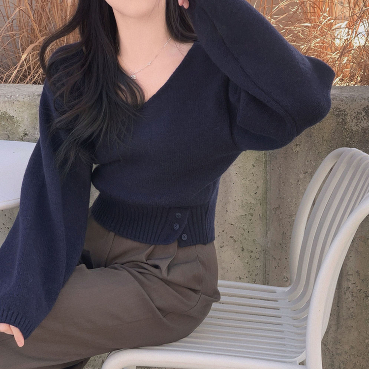 ボタンオーバークロップニット(7color) NAVY