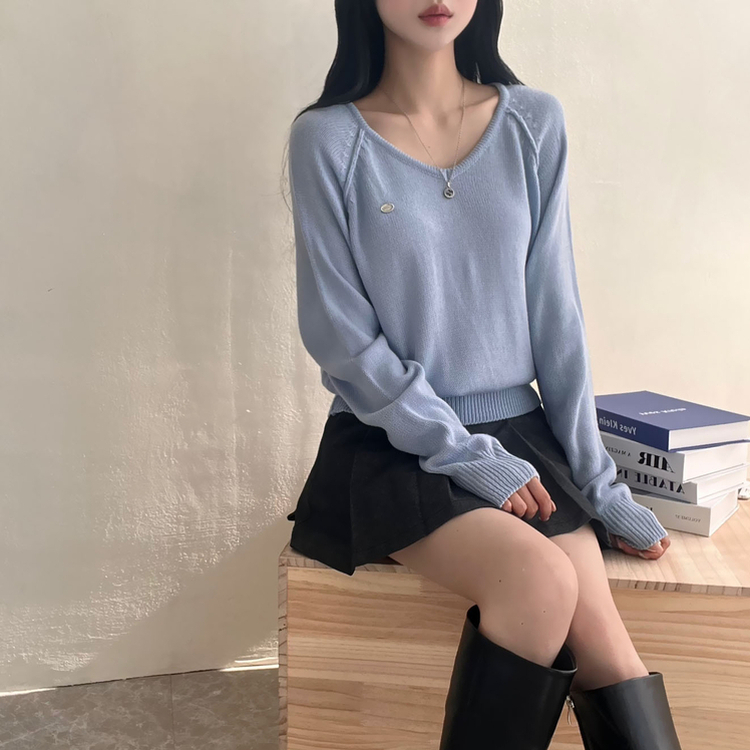 ペンダントVネックニット(6color) SKY BLUE