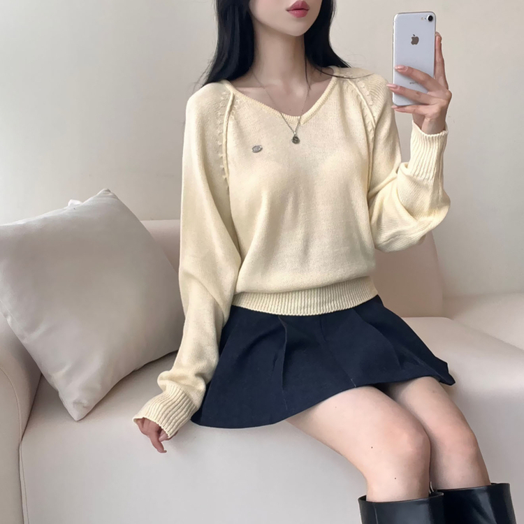 ペンダントVネックニット(6color) YELLOW