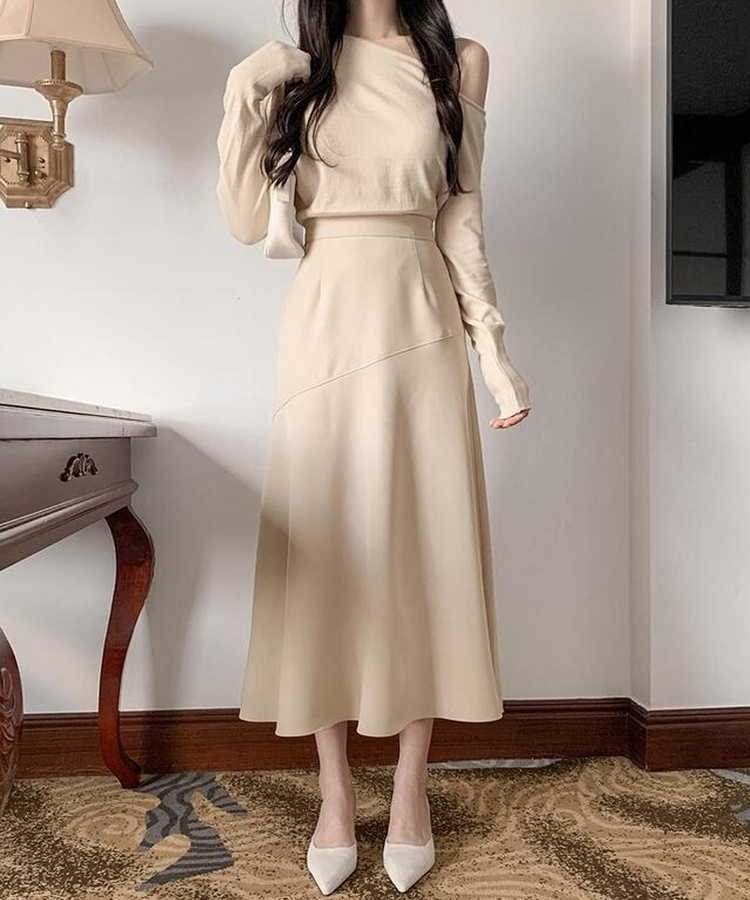 フレアロングスカート LIGHT BEIGE