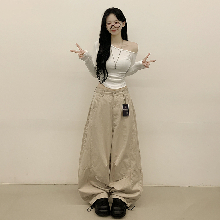 ワンオフショルダークロップ長袖Tシャツ IVORY