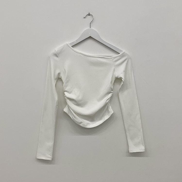 ワンオフショルダークロップ長袖Tシャツ