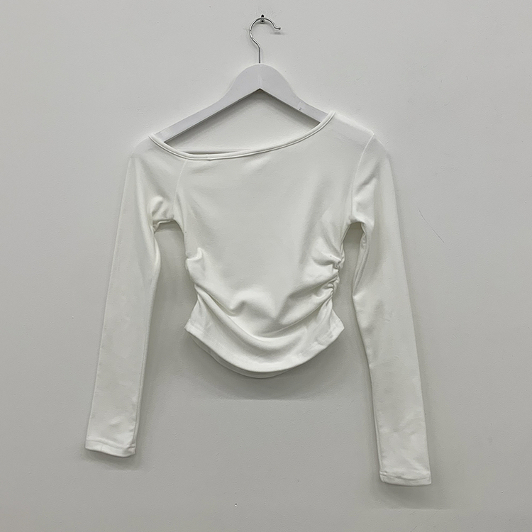 ワンオフショルダークロップ長袖Tシャツ