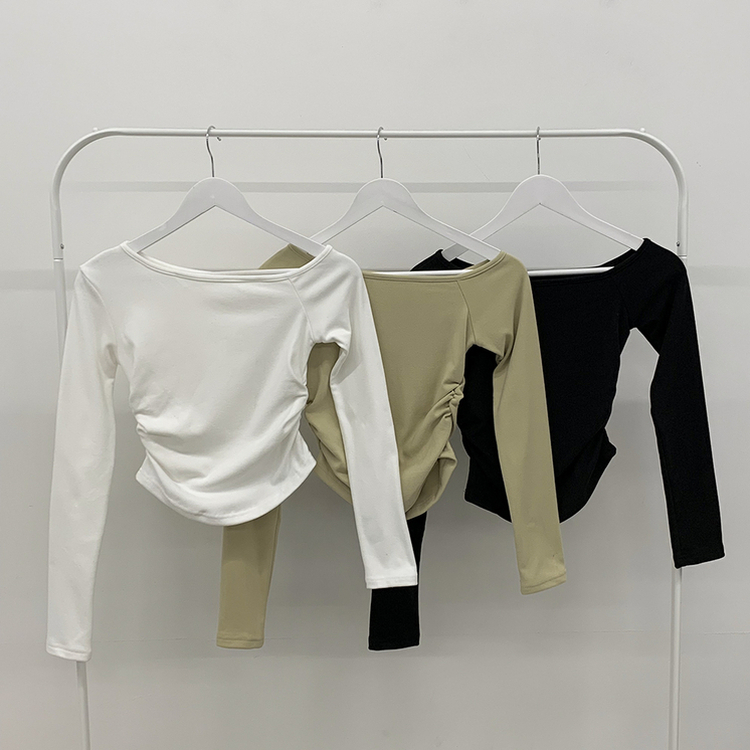 ワンオフショルダークロップ長袖Tシャツ