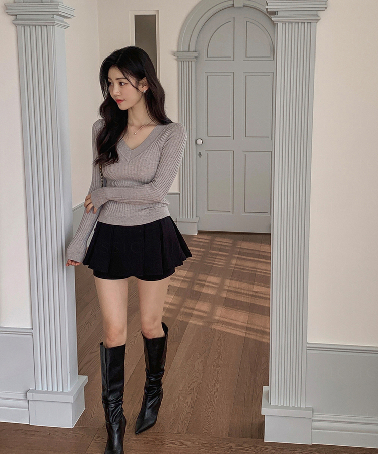 Vネックスリムニット GREY