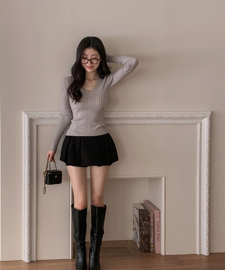 Vネックスリムニット GREY