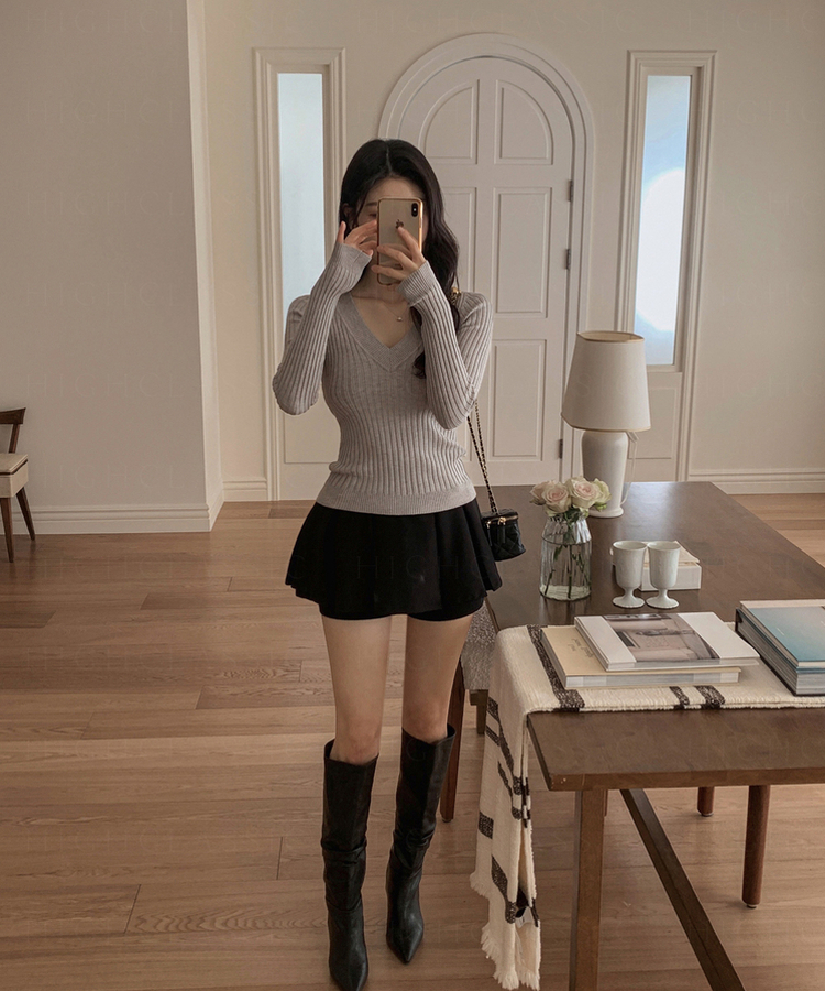 Vネックスリムニット GREY