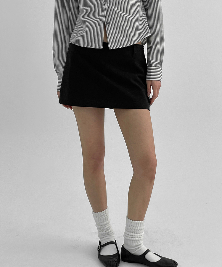 ローウエストミニスカートパンツ BLACK