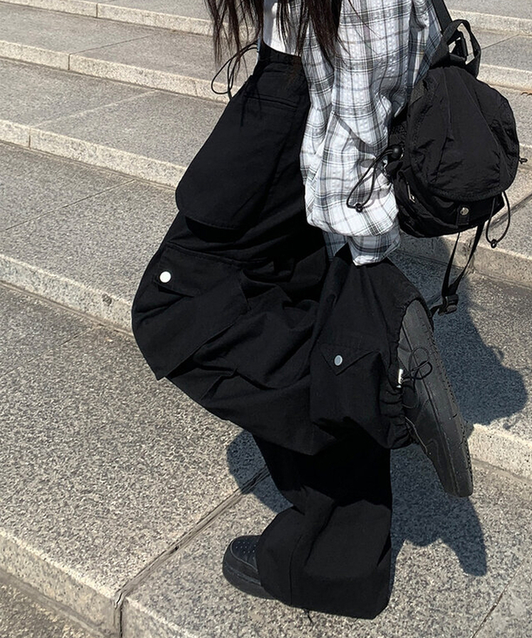 ピンタックカーゴワイドロングパンツ BLACK