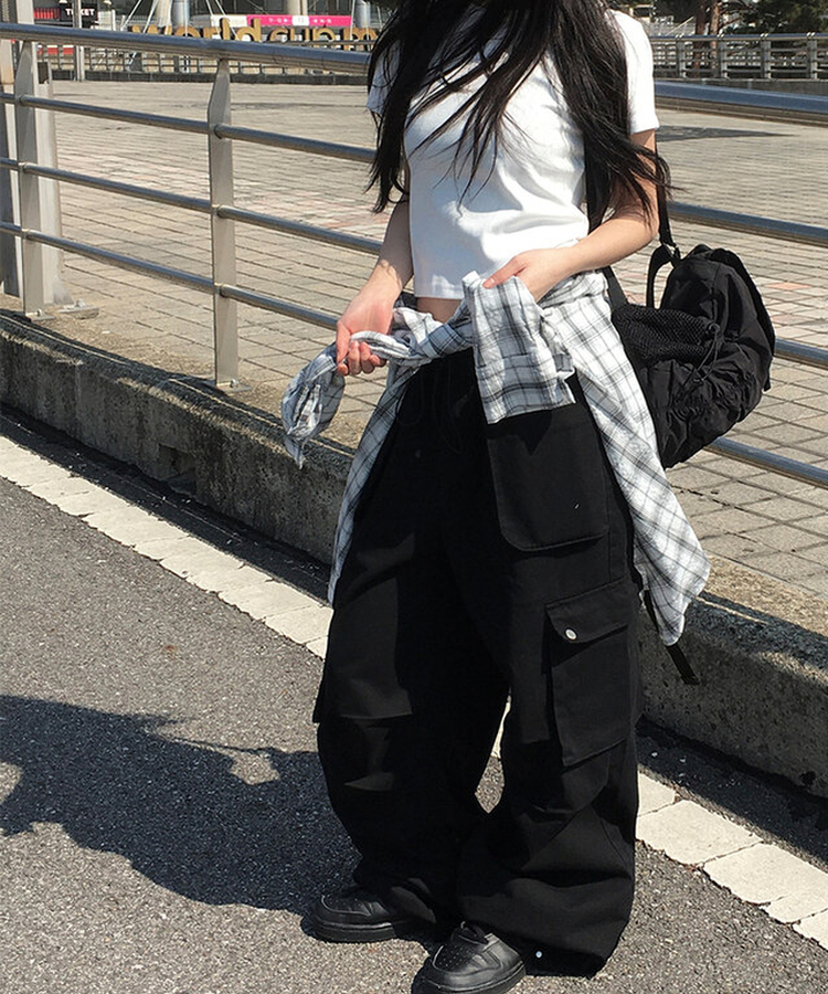 ピンタックカーゴワイドロングパンツ BLACK