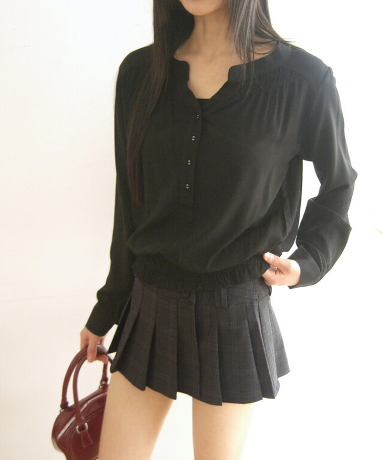 ボタンシャーリングブラウス BLACK