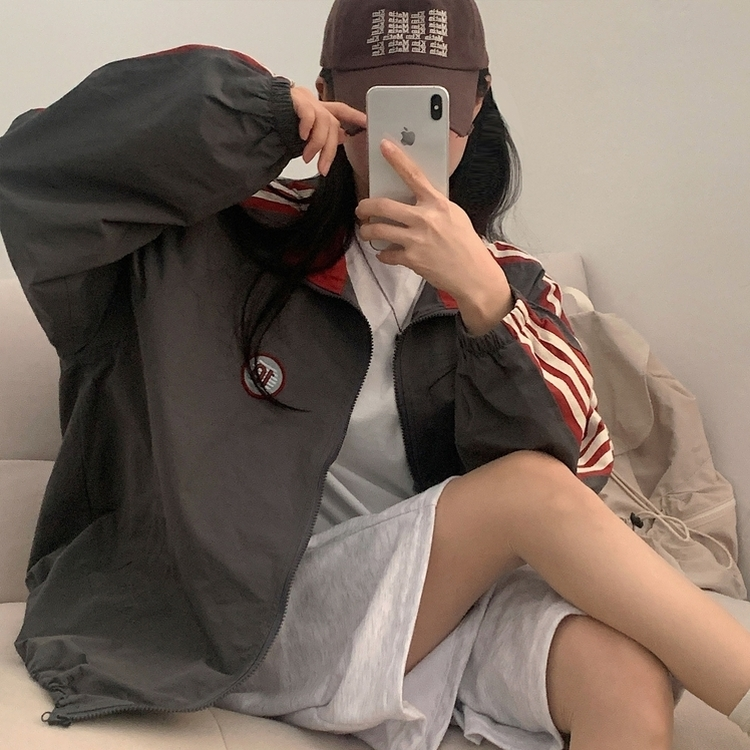 オーバーフィットウィンドブレーカー GREY