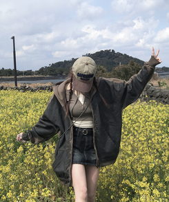 長袖Tシャツ 刺繍レイヤードホルタークロップTシャツ BEIGE
