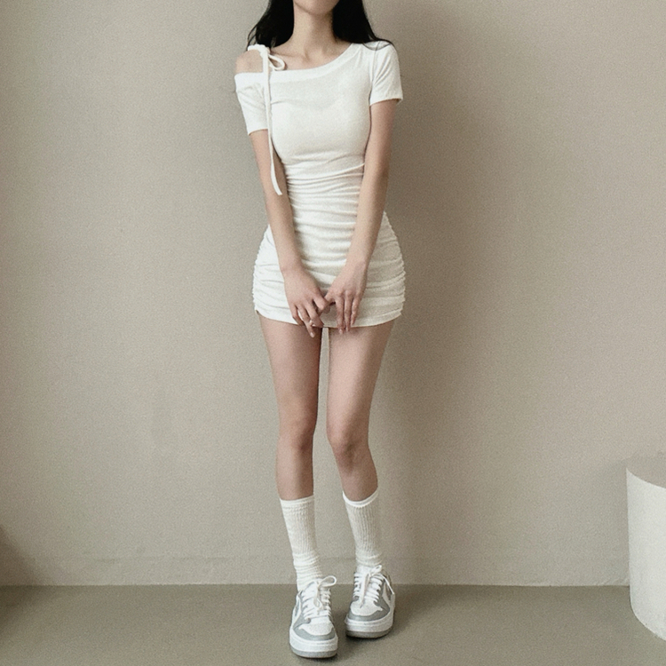 ワンオフショルダーミニワンピース WHITE