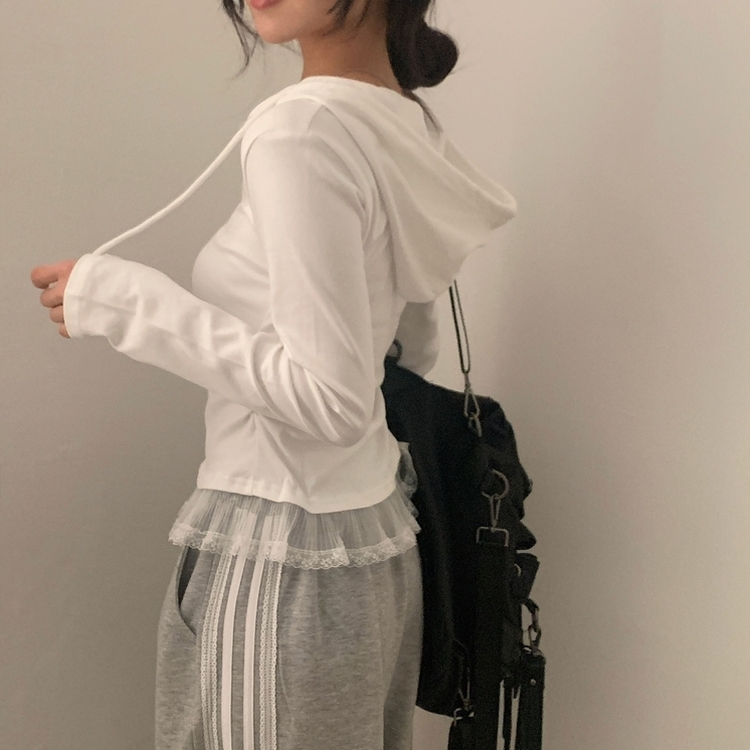 レースフードシャーリング長袖Tシャツ IVORY