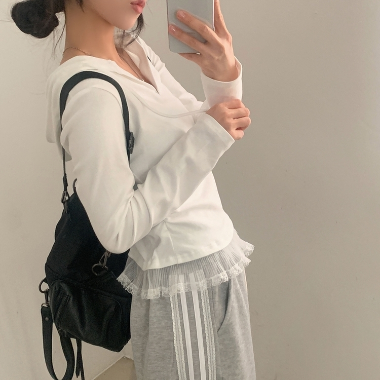 レースフードシャーリング長袖Tシャツ IVORY