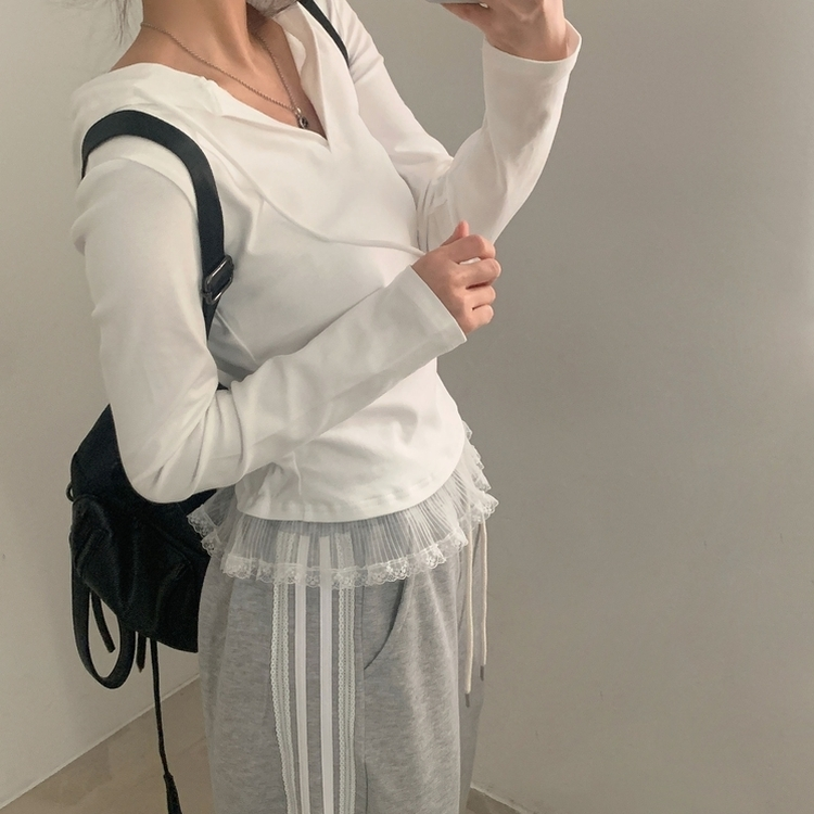 レースフードシャーリング長袖Tシャツ IVORY