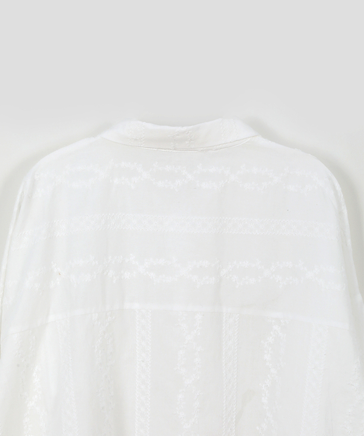 刺繍オーバーフィットシャツ