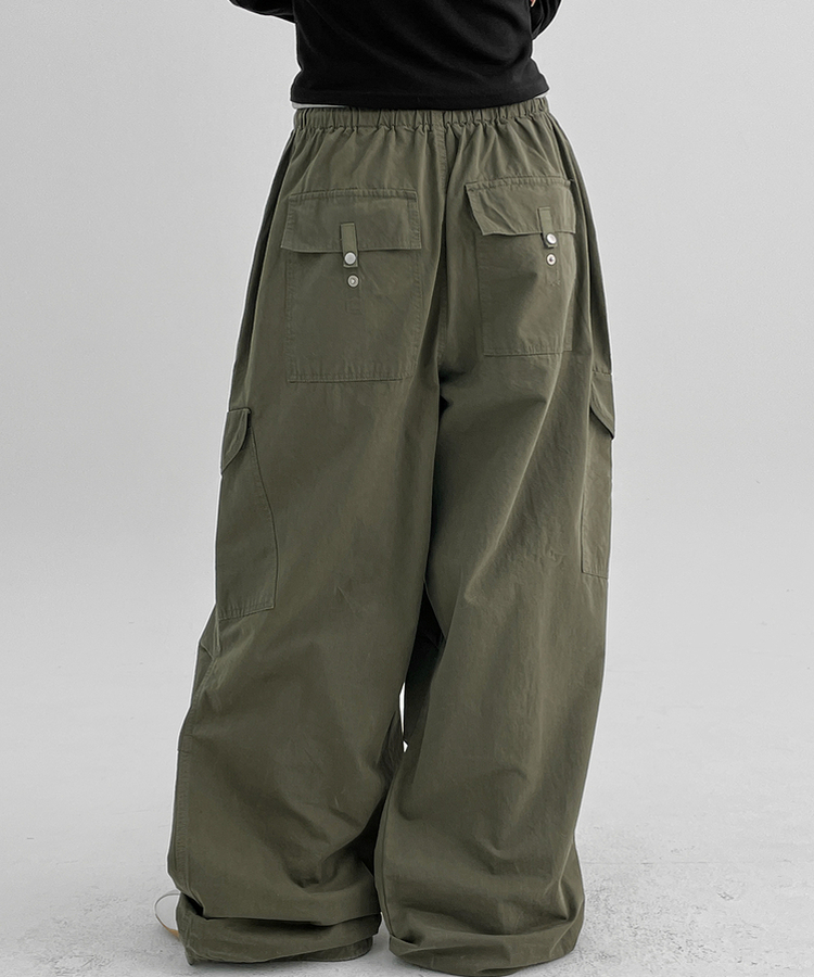 パラシュートカーゴワイドパンツ KHAKI