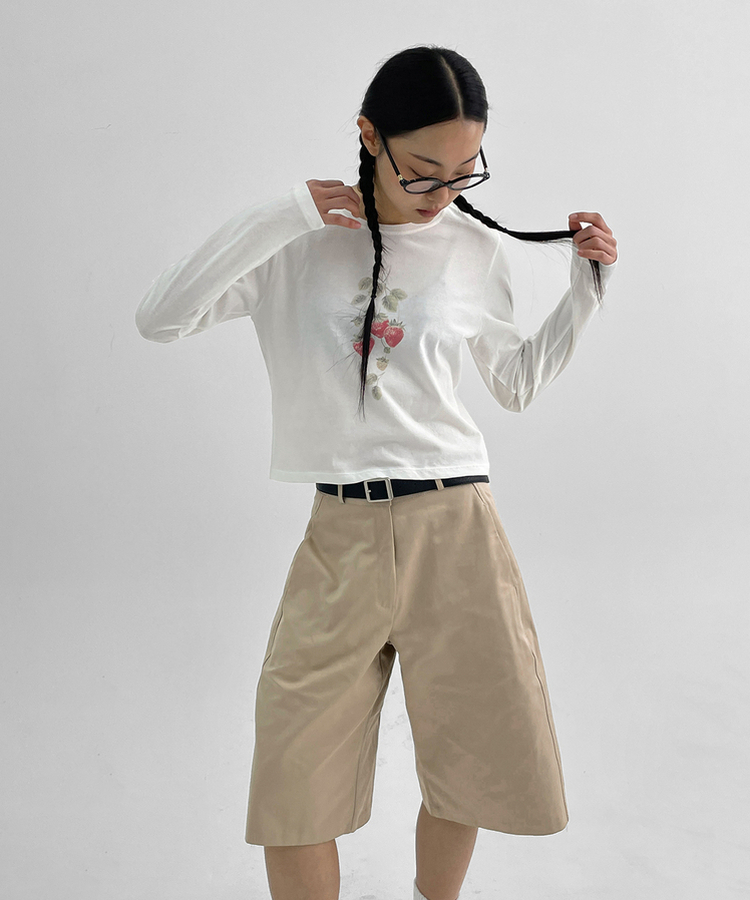 ロベリーセミクロップ長袖Tシャツ IVORY