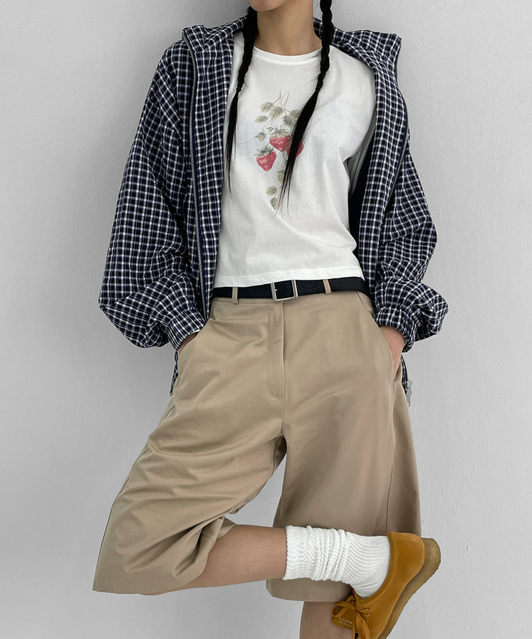 ロベリーセミクロップ長袖Tシャツ IVORY