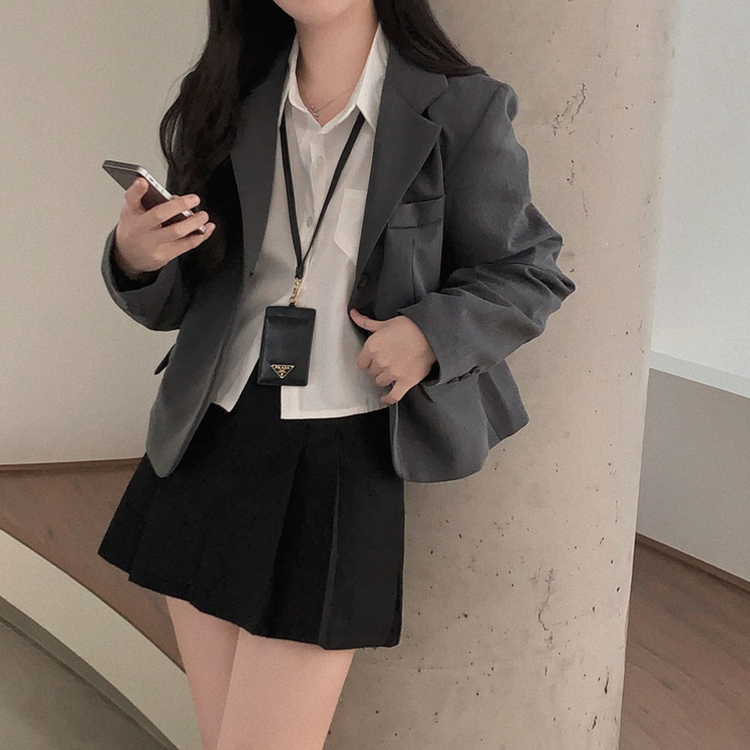 도미노 플리츠 투핀턱 페이크포켓 A라인 미니 스커트 블랙