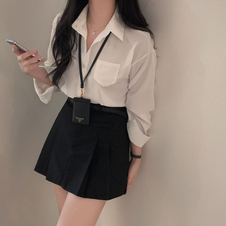 도미노 플리츠 투핀턱 페이크포켓 A라인 미니 스커트 블랙