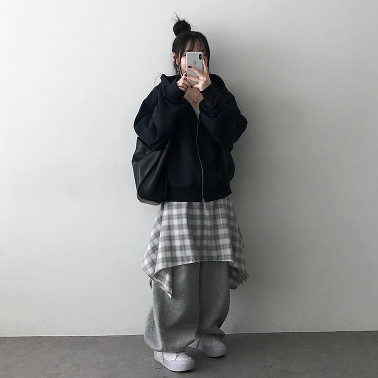ハート刺繍フードジップアップ NAVY