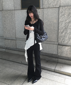 【丈別】スリムフィットブーツカットパンツ BLACK