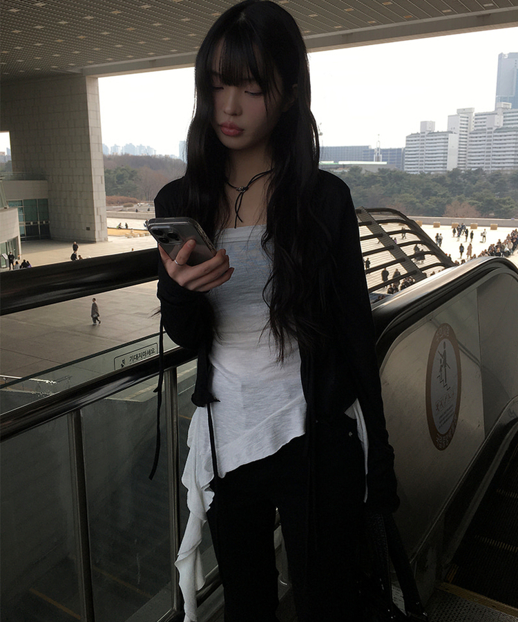 【丈別】スリムフィットブーツカットパンツ BLACK