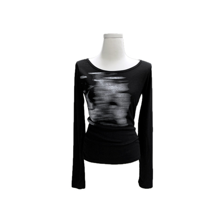 Uネック長袖Ｔシャツ