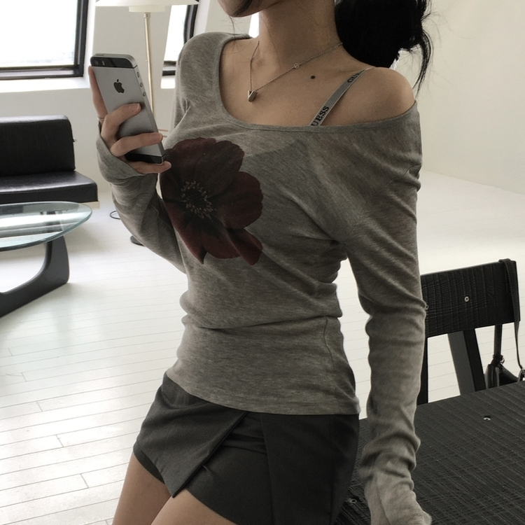 カメリ長袖Ｔシャツ GREY