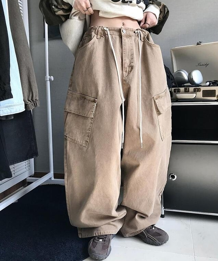 ピグメントカーゴストリングパンツ BEIGE