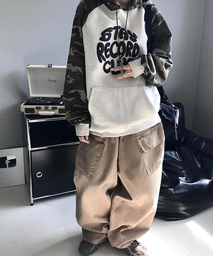 ピグメントカーゴストリングパンツ BEIGE